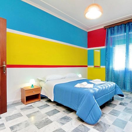 Rent Room Rom Exterior foto